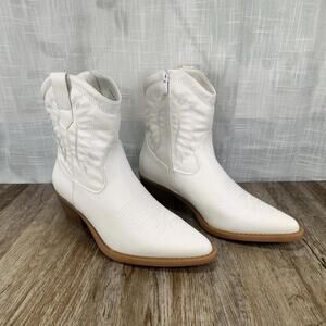 White Western Ankle Boots Women 7.5 Cowgirl Westerncore Pointed Toe NWOT